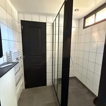 Maison Easy Peazy Et Commerces A Pied Сasa de vacaciones *