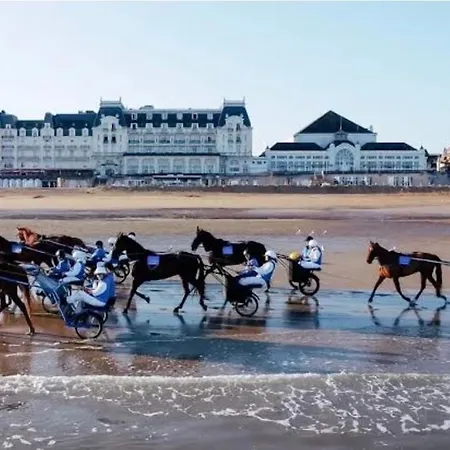 Maison Easy Peazy Et Commerces A Pied Сasa de vacaciones Houlgate